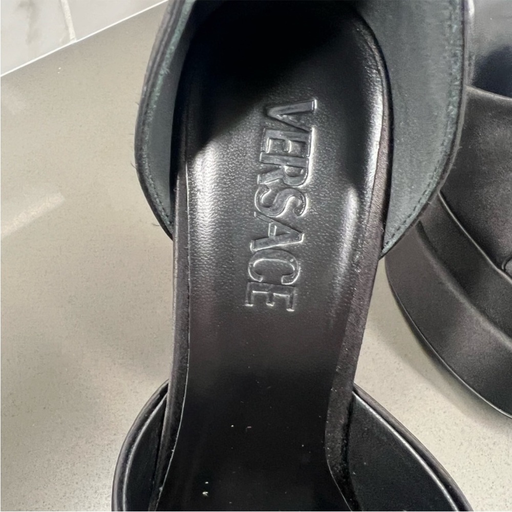 Versace Aevitas platform heels - Picture 12 of 15